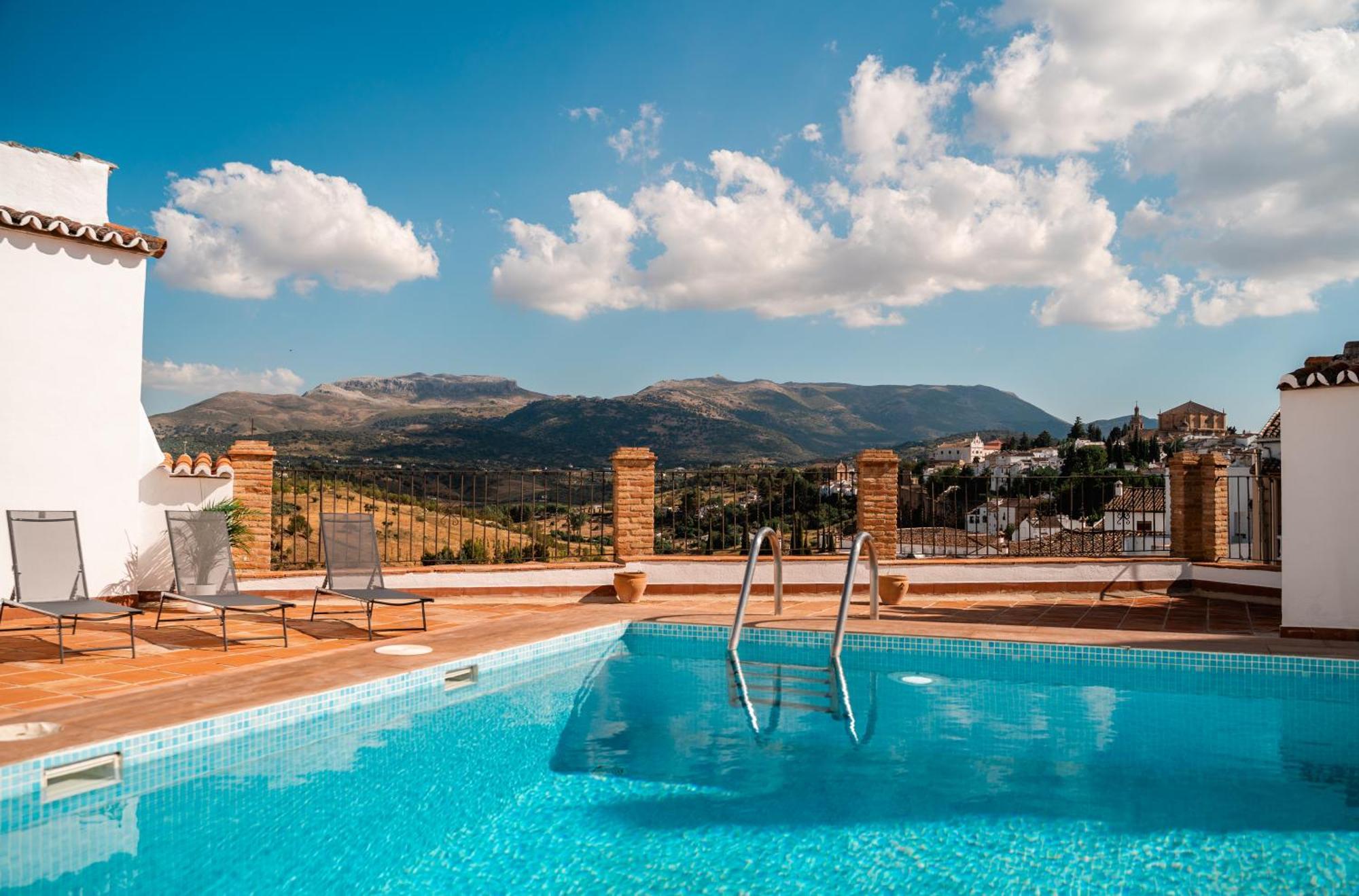 Apartamentos - Remedios Ronda Dış mekan fotoğraf